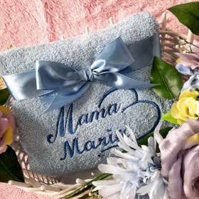 kosz prezentowy dla mamy z imieniem haftyok.pl